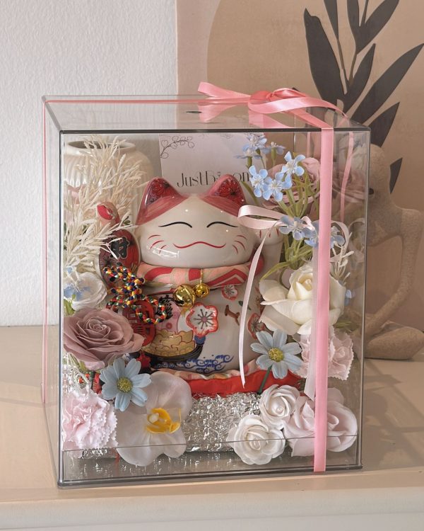 Prosperous Fortune Cat Table Box