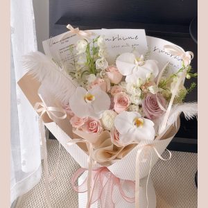 Christine Aurora Flowers Bouquet