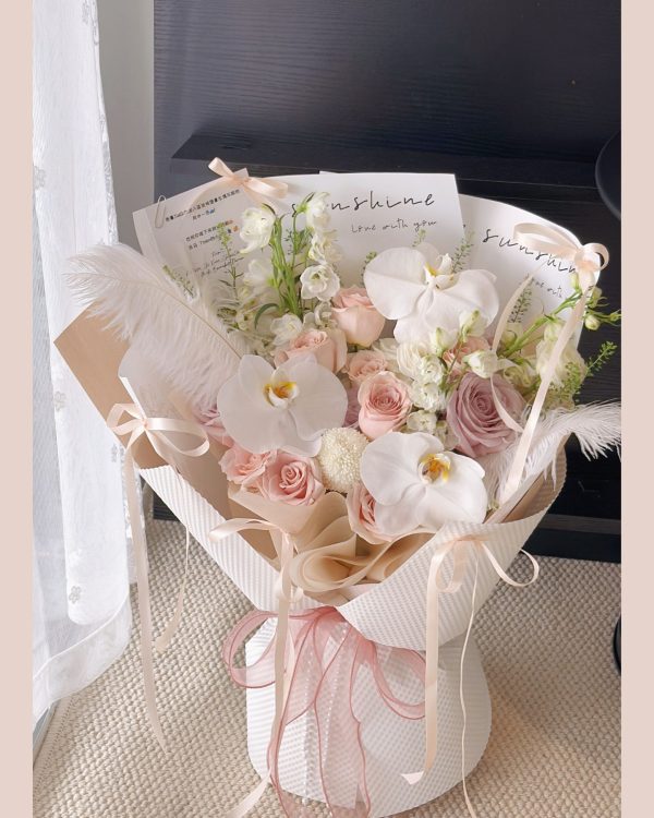 Christine Aurora Flowers Bouquet