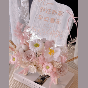 Elegant Serenity (SOAP FLOWERS) - Hover